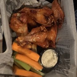 Country Corner - Thai Chili chicken wings