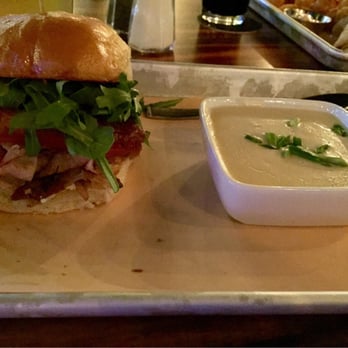 Lulu's Allston - Roast Beef Sandwich with Beer and Cheese Soup - New American Near Me - Boston, Massachusetts