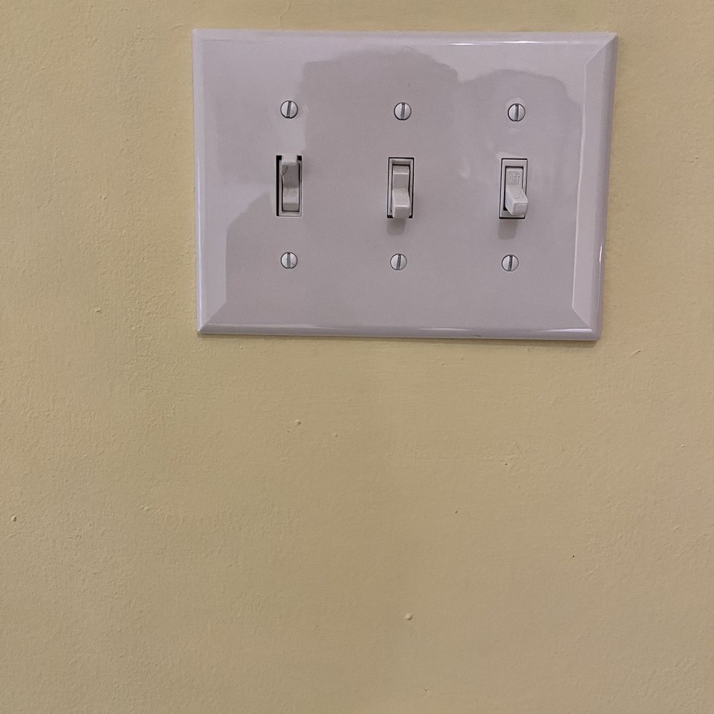 Milton Bentley - Replaced switch - Handyman Near Me - Lake Worth, Florida Milton Bentley - Replaced switch - Handyman Near Me - Lake Worth, Florida