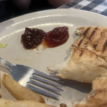 Sweet Mama's - Bad ketchup vs good ketchup - American Near Me - Stony Brook, New York