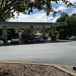 Gas Express - Self service bays!