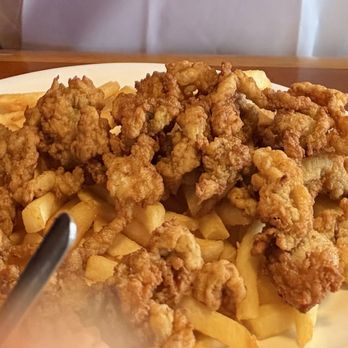 Kelly's Landing - Fried clam plate - Seafood Near Me - Fort Lauderdale, Florida Kelly's Landing - Fried clam plate - Seafood Near Me - Fort Lauderdale, Florida