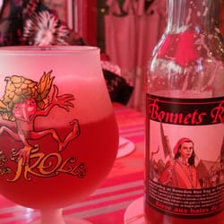 La Saline - Bonnets rouges, et un morceau d'histoire de la Bretagne au dos de la bouteille.