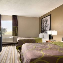 Super 8 by Wyndham Chambersburg I-81