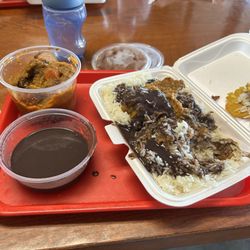 Le Basilic Caribbean restaurant and Bakery - Legume-stewed veggies