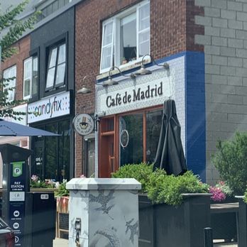 Cafe de Madrid - Cafe de Madrid - Cafes Near Me - Oakville, Ontario