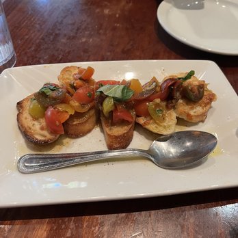 Paesanos - Bruschetta - Italian Near Me - Davis, California