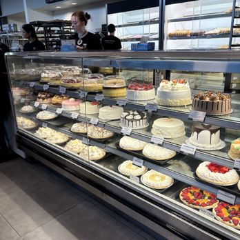 Oakmont Bakery - Bakeries Near Me - Oakmont, Pennsylvania Oakmont Bakery - Bakeries Near Me - Oakmont, Pennsylvania