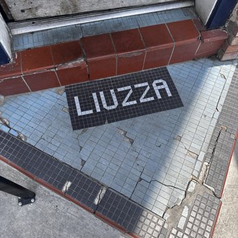 Liuzza's By The Track - Cajun/Creole Near Me - New Orleans, Louisiana Liuzza's By The Track - Cajun/Creole Near Me - New Orleans, Louisiana