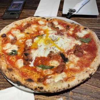 Settebello Pizzeria Napoletana - Pizza carbonara - Pizza Near Me - Oxnard, California