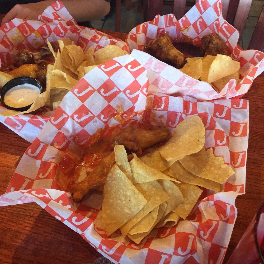Jefferson's - Chicken Wings Near Me - Brentwood, Tennessee Jefferson's - Chicken Wings Near Me - Brentwood, Tennessee