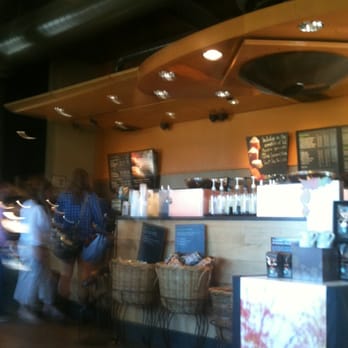 Starbucks - Coffee & Tea Near Me - Williston, Vermont