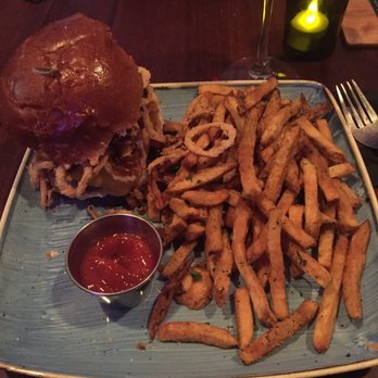 STIRR - Cow & Pig Burger - Cocktail Bars Near Me - Dallas, Texas STIRR - Cow & Pig Burger - Cocktail Bars Near Me - Dallas, Texas