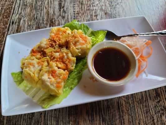 Larb Thai Restaurant by null