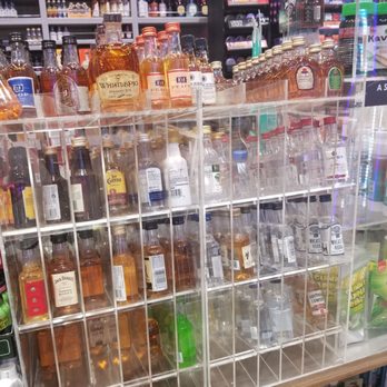 Third Base Market & Spirits - Beer, Wine & Spirits Near Me - Paso Robles, California Third Base Market & Spirits - Beer, Wine & Spirits Near Me - Paso Robles, California