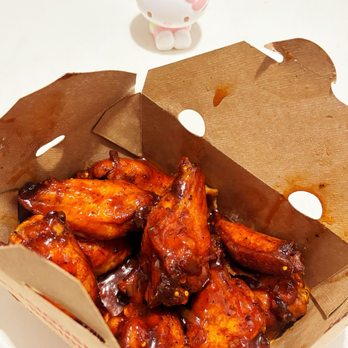 BJ's Restaurant & Brewhouse - Bacon Jam Wings - Pizza Near Me - Torrance, California BJ's Restaurant & Brewhouse - Bacon Jam Wings - Pizza Near Me - Torrance, California