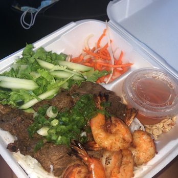 Pho Bo - B4. Char Grilled Beef and shrimps with vermicelli noodle. - Vietnamese Near Me - San Diego, California