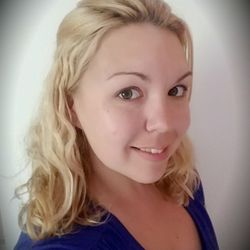 Massage With Michelle - I'm Michelle Wilson, your LMT