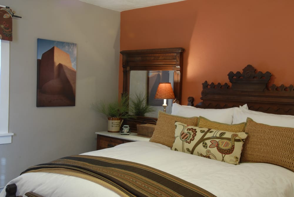 LA VETA INN Updated October 2024 38 Photos & 44 Reviews 103 W