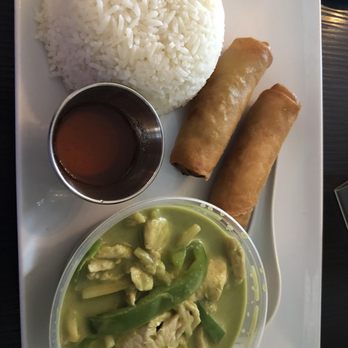 Nine & Nine Thai Kitchen - Green chicken curry - Thai Near Me - Pasadena, California Nine & Nine Thai Kitchen - Green chicken curry - Thai Near Me - Pasadena, California