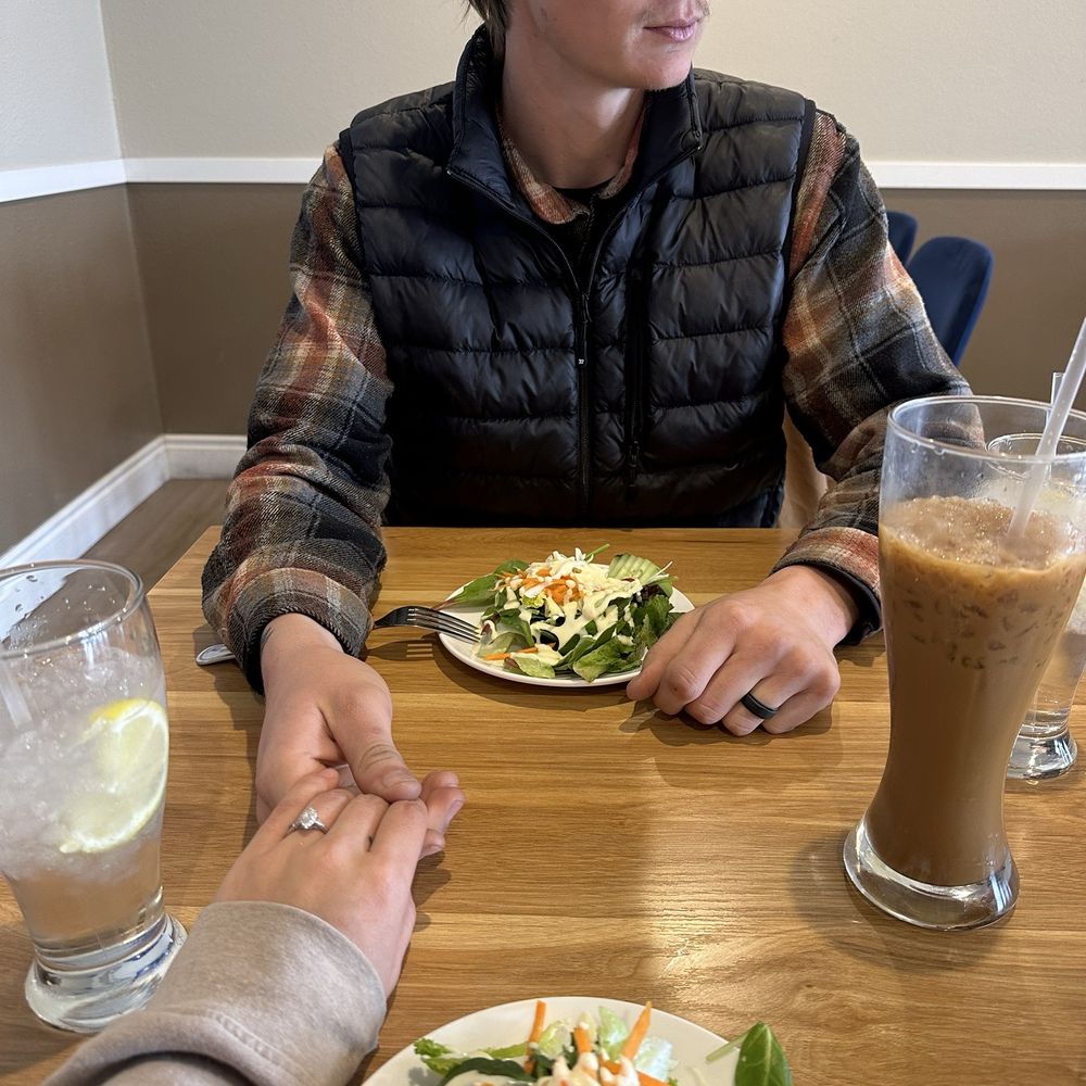 Bangkok Broiler - Thai Near Me - Hesperia, California