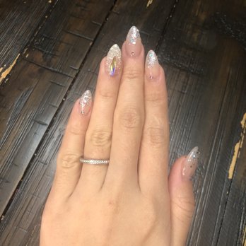 Molo's Nail - Blingssss!!! - Nail Technicians Near Me - El Monte, California