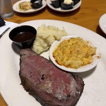Black Angus Steakhouse - Medium Prime Rib Entree with mashed potatoes and mac and cheese - Steakhouses Near Me - San Jose, California