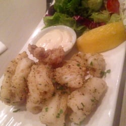 Parisi's Hyde Park - Salt and pepper squid