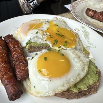 The Spread - New American Near Me - Norwalk, Connecticut
