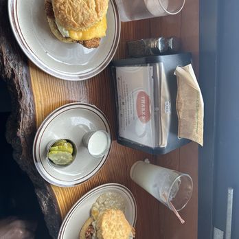 Pine State Biscuits - Breakfast & Brunch Near Me - Portland, Oregon