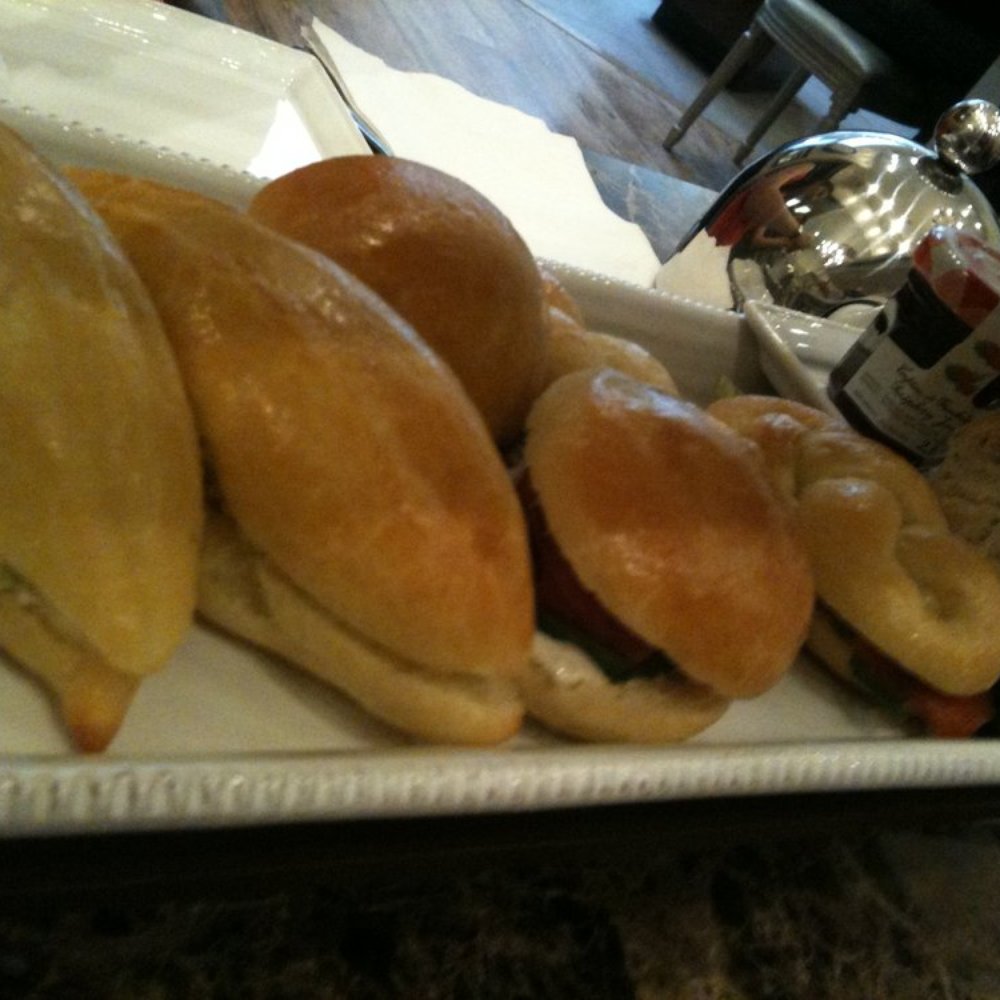 Faubourg - Sandwiches and scones - Bakeries Near Me - Vancouver, British Columbia Faubourg - Sandwiches and scones - Bakeries Near Me - Vancouver, British Columbia