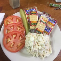 M's Main Street Cafe - Chicken salad, tomatoes, pickle, & crackers