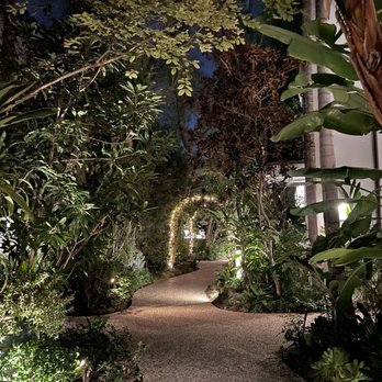 Cavatina - New American Near Me - West Hollywood, California Cavatina - New American Near Me - West Hollywood, California
