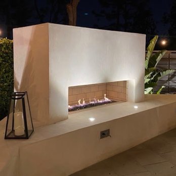 Design & Build Landscapes - Fireplace - Landscaping Near Me - Menlo Park, California Design & Build Landscapes - Fireplace - Landscaping Near Me - Menlo Park, California