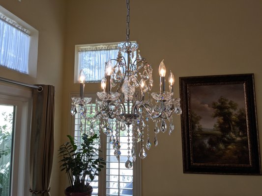 High ceiling chandelier installations (Rancho Penasquitos, CA) - Client requested two chandelier replacements on a high ceiling. No mounting bracket modifications were required and install was finished with white gloves per client's request. High ceiling chandelier installations (Rancho Penasquitos, CA) - Client requested two chandelier replacements on a high ceiling. No mounting bracket modifications were required and install was finished with white gloves per client's request.