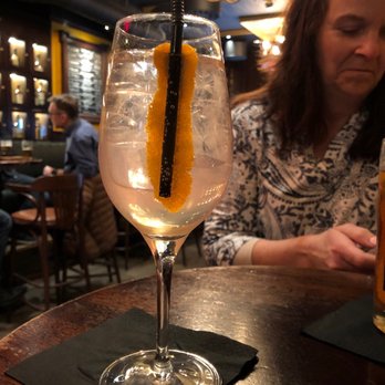 Dr. Jekylls Pub - Whiskey Bars Near Me - Oslo, 03