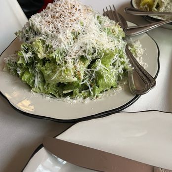 PIZZ'AMICI - Caesar salad - Pizza Near Me - Chicago, Illinois