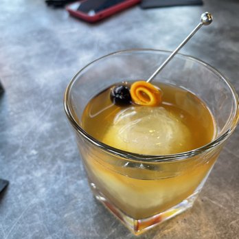 Joe's House - Old Fashion - Sports Bars Near Me - Millwood, Washington