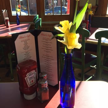 Blasi's Kitchen and Bar - Nice day her! - Italian Near Me - Dorchester, Massachusetts