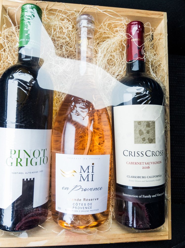 WOLLASTON WINE & SPIRITS Updated September 2024 11 Photos & 48