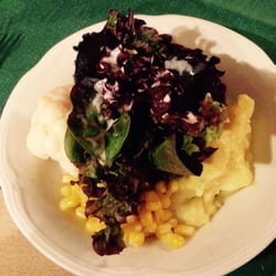 Postalm Après Ski Bar - Kleiner Gemischter Salat