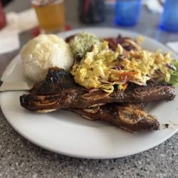 Hilo Local Plate