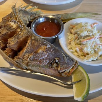 Captain Craig's Restaurant - Fried yellowtail - Seafood Near Me - Tavernier, Florida Captain Craig's Restaurant - Fried yellowtail - Seafood Near Me - Tavernier, Florida