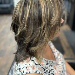 James Blonde - Brunette balayage
