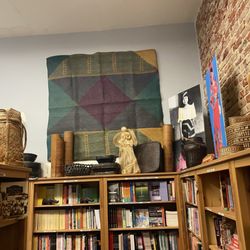 Philippine Expressions Bookshop - Beautiful crafts