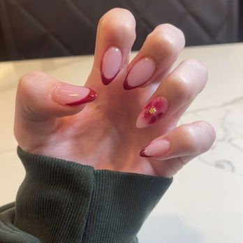 M. Vince' Nail Spa - Lovely set by Haylee - Nail Salons Near Me - Denver, Colorado