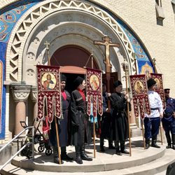 St Vladimir Memorial Church - !