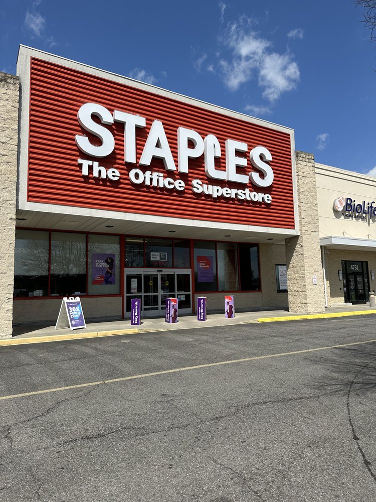 STAPLES Updated October 2024 14 Photos & 10 Reviews 4727 Valley