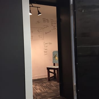 Prairie Den - Shared Office Spaces Near Me - Fargo, North Dakota Prairie Den - Shared Office Spaces Near Me - Fargo, North Dakota