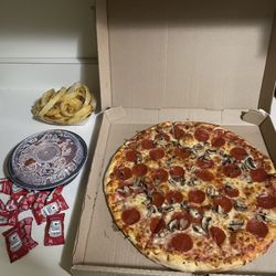 Ken's NY Deli & Brick Oven Pizzeria - Pizza, meatballs and onion rings.